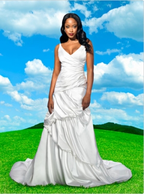 Keenyah Hill
For: Disney Bridal

