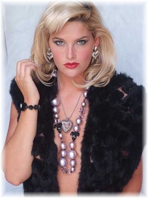 Whitney Thompson
For: Eclectic Jewelry
