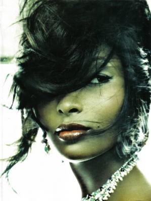 Toccara Jones
Photo: Steven Meisel
For: Vogue Italia, July 2008
