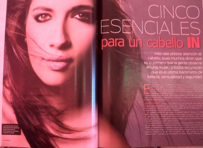 Jessica Santiago
For: Caras Magazine
