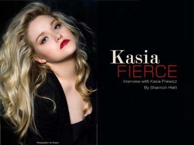 Kasia Pilewicz
Photo: Joe Reagan
For: PLUS Model Magazine, September 2011 
