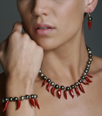 Mollie Sue Steenis-Gondi
For: Elie Designs Jewelry
