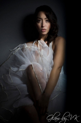 Lluvy Gomez
Photo: Glam By VK Photography
