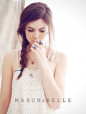 Nicole Linkletter
For: Mason & Belle

