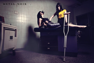Hannah Jones and Raina Hein
Photo: Graphics Metropolis
For: Metal Noir, 2014 Campaign
