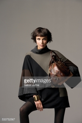 Mollie Sue Steenis-Gondi
Photo: Gabor Jurina
For: Fashion, September 2007
