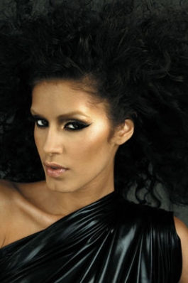 Jaslene Gonzalez
For: Kett Cosmetics
