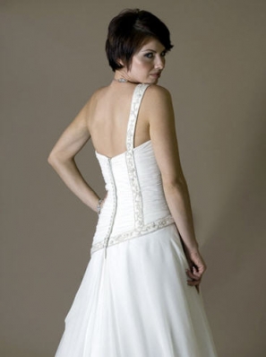 Anna Bradfield
For: Lila Couture Bridal Gowns
