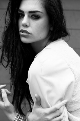 Raina Hein
Photo: Kelser Tran
For: Ellie Lavelle, Spring 2011
