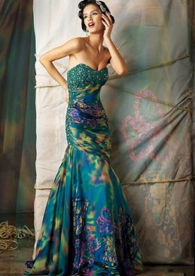 Jaslene Gonzalez
For: Mac Duggal Couture
