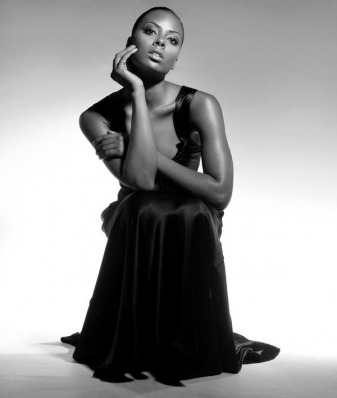 Eva Pigford
Photo: Derek Blanks
