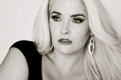 Whitney Thompson
For: Supermodel Jewelry
