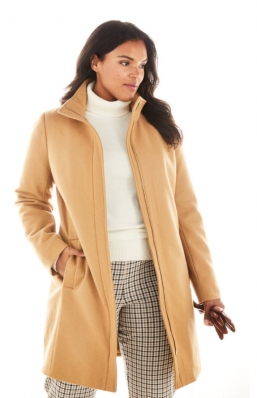 Yvonne Powless
Photo: Danilo Hess
For: For Lands' End Fall 2020 Collection
