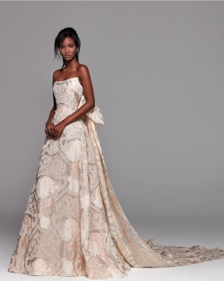 Fatima Siad
For: Alessandra Rinaudo SS20 Collection
