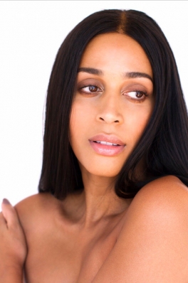 Isis King
Photo: Maxwell Poth
For: Out Magazine Online
