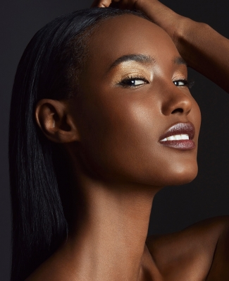 Fatima Siad
Photo: Philippe Chantecaille
For: Chantecaille
