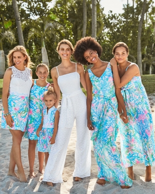 Ebonee Davis 
Photo: Ben Watts
For: Lilly Pulitzer
