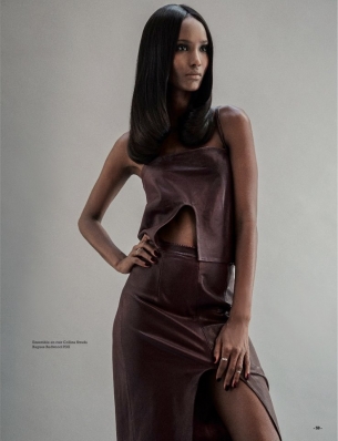 Fatima Siad
Photo: Ron Contarsy
For: Miss Ebene, September 2015
