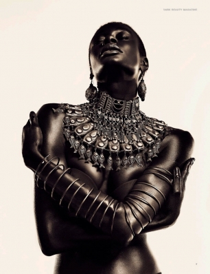 Aminat Ayinde 
Photo: Ade Okelarin
For: Dark Beauty Magazine, Issue 47
