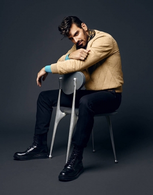 Nyle DiMarco
Photo: Mike Ruiz 
For: Prestige Hong Kong, Autumn\Winter 2016
