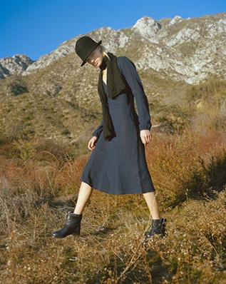 Leila Goldkuhl
Photo: Columbine Goldsmith
For: ANAAK Autumn/Winter 2015 Collection
