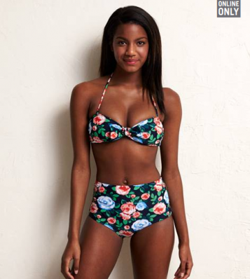 Eboni Davis
For: Aerie
