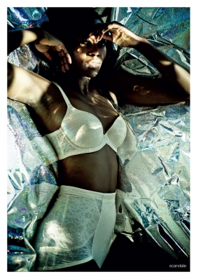 Eugena Washington
Photo: Alessandro Russino
For: Best of Intima, 2012
