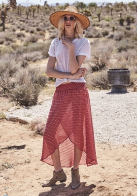 Leila Goldkuhl
Photo: Trevor King
For: Auguste the Label Desert Sky Collection
