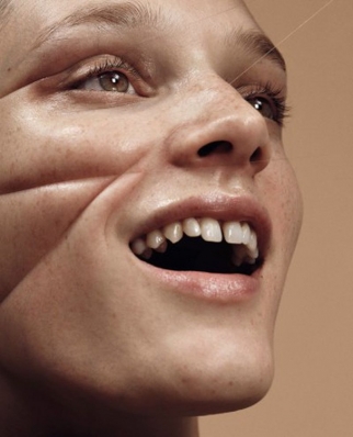 Leila Goldkuhl
Photo: Paola Kudacki
For: Beauty Papers Magazine
