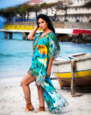 Allyssa Vuelma
For: Blue Fashion Boca
