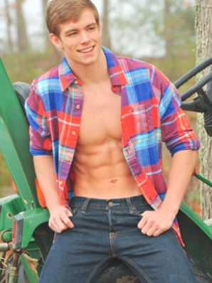 Dustin McNeer
