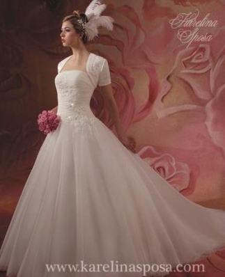 Hannah Jones
For: Karelina Sposa
