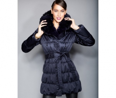 Lisa Jackson
For: Macy's | The Fur Vault
