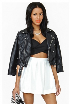 Eboni Davis
For: Nasty Gal
