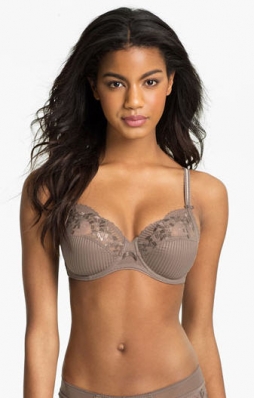 Eboni Davis
For: Nordstrom | Chantelle Intimates
