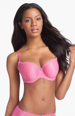 Eboni Davis
For: Nordstrom | Panache
