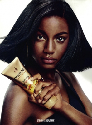 Eboni Davis
Photo: Txema Yeste
For: Pantene Gold Series
