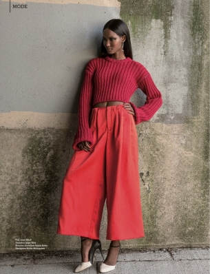 Fatima Siad
Photo: Ron Contarsy
For: Miss Ebene, September 2015
