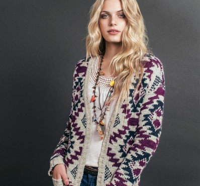 Kristin Kagay
For: Falabella 2014 Sweater Cotalogue
