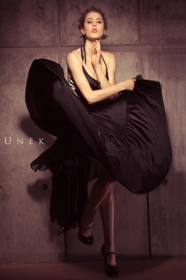 Hannah Jones
For: Unek Imagery
