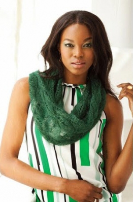 Eugena Washington
Photo: Rose Callahan
For: Vogue Knitting Early Fall 2013
