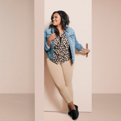 Yvonne Powless
For: Torrid, Holiday 2019 Collection
