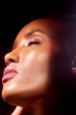 Fatima Siad
Photo: Fiona y Eduardo
For: NARS Cosmetics
