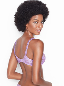 Eboni Davis
For: Victoria's Secret
