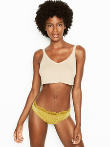 Eboni Davis
For: Victoria's Secret
