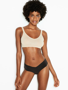 Eboni Davis
For: Victoria's Secret
