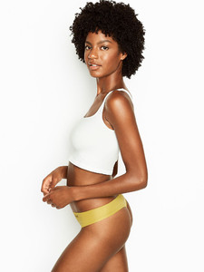 Eboni Davis
For: Victoria's Secret
