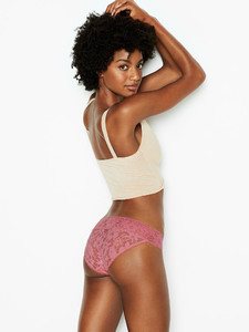 Eboni Davis
For: Victoria's Secret
