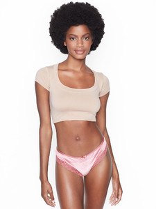 Eboni Davis
For: Victoria's Secret
