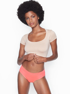 Eboni Davis
For: Victoria's Secret
